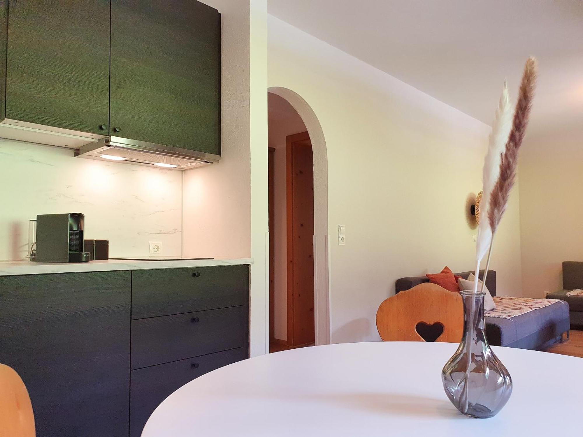 Alpenflair Apartment Mit Balkon - Inkl Parkplatz #1 Innsbruck Exterior photo
