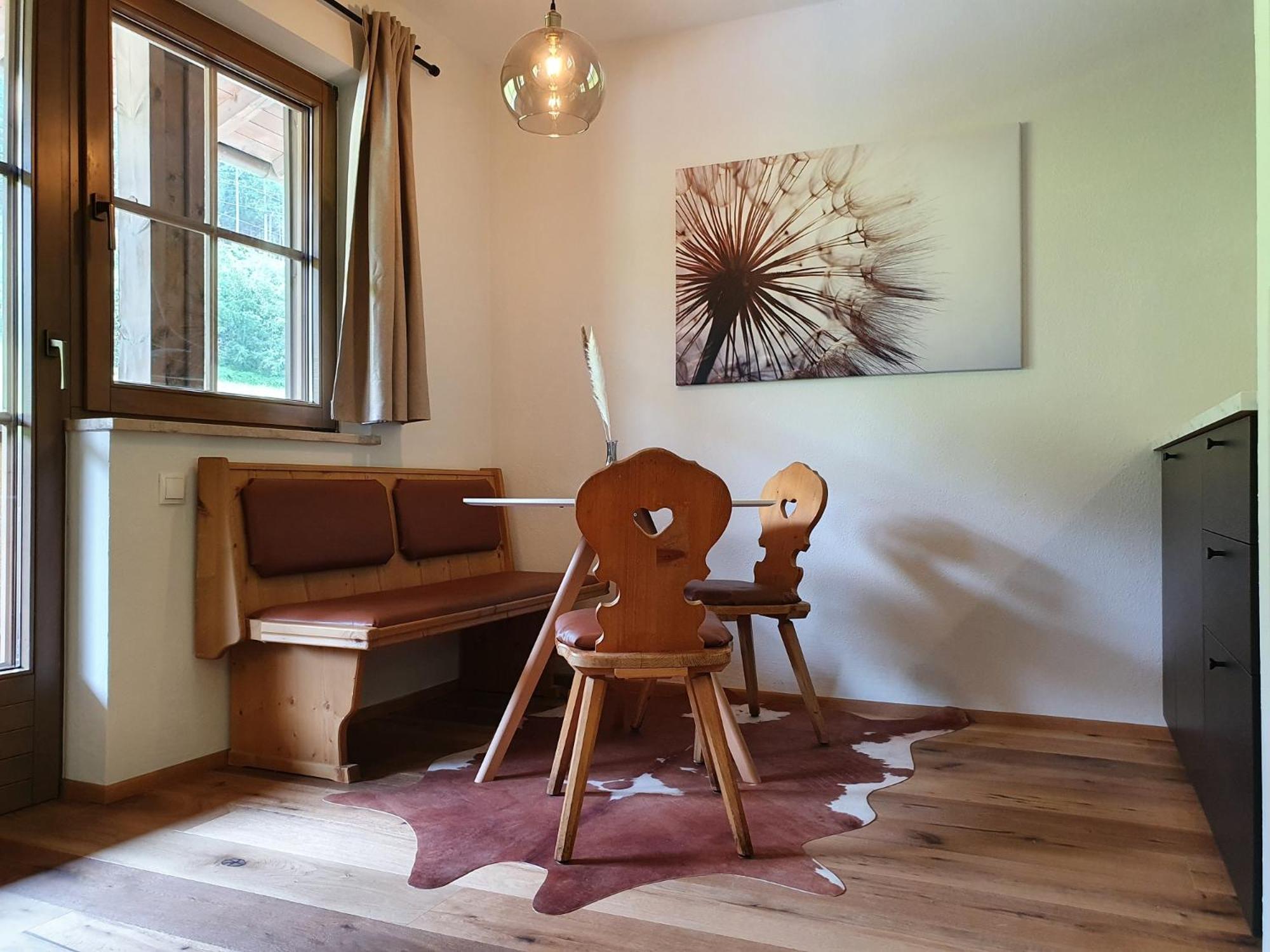 Alpenflair Apartment Mit Balkon - Inkl Parkplatz #1 Innsbruck Exterior photo
